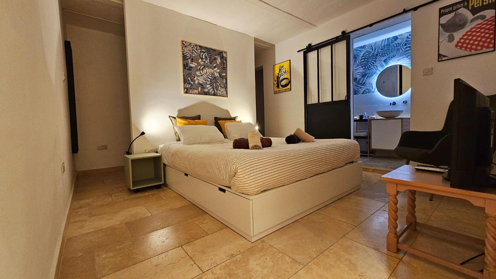 Gunlayer Maisonette อิล-เฟอร์ยานา ภายนอก รูปภาพ